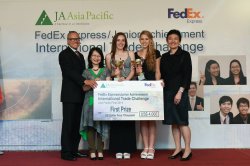 20140820 JA Asia Pacific Fedex Express Int'l Trade Challenge05